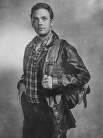 The-walking-dead-season-6-cast-portrait-aaron-marquand