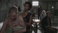 Sasha confundiendo a Beth con la madre de Judith