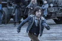 Fear-the-walking-dead-811-056.jpg (360 kB)