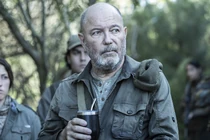 Fear-the-walking-dead-803-061.jpg (324 kB)