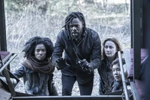 Fear-the-walking-dead-811-026.jpg (426 kB)
