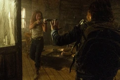 Twd-episode-1018-leah-001.jpg (2,87 MB)