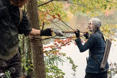Twd-episode-1018-carol-mcbride-001.jpg (2,08 MB)