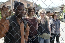 Walking-Dead-408-09.jpg (226 kB)