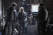 Fear-the-walking-dead-811-032.jpg (309 kB)