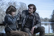 Fear-the-walking-dead-811-049.jpg (328 kB)