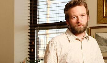 0052i Dallas Roberts