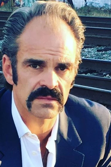 Steven Ogg | The Walking Dead Wiki | Fandom