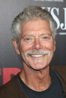 Stephen Lang