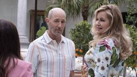 S02E01