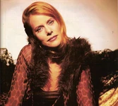 Sandra Nelson as Phyllis Summers