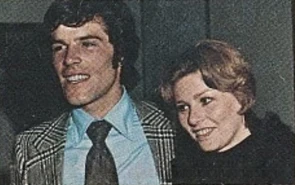 GregGwen70s.jpeg (94 KB)