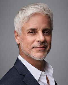 Mike Lowell - Age, Family, Bio