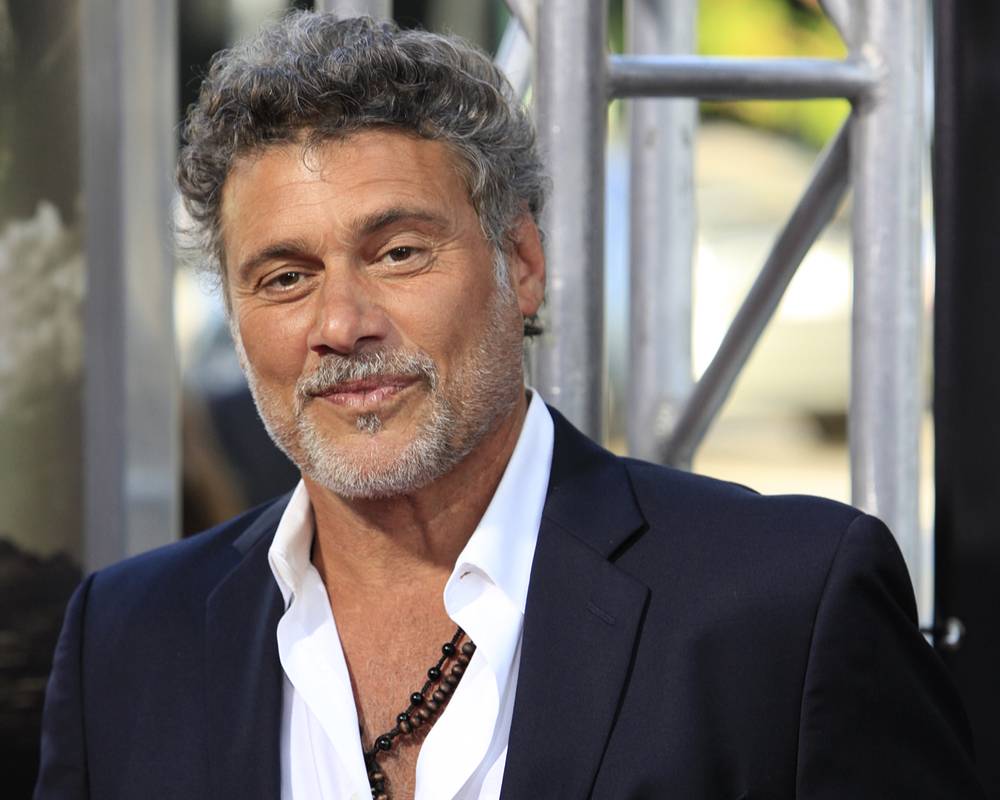 Spouse steven bauer Steven Bauer