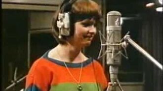 Sheena_Easton_Recording_'Modern_Girl'_1980