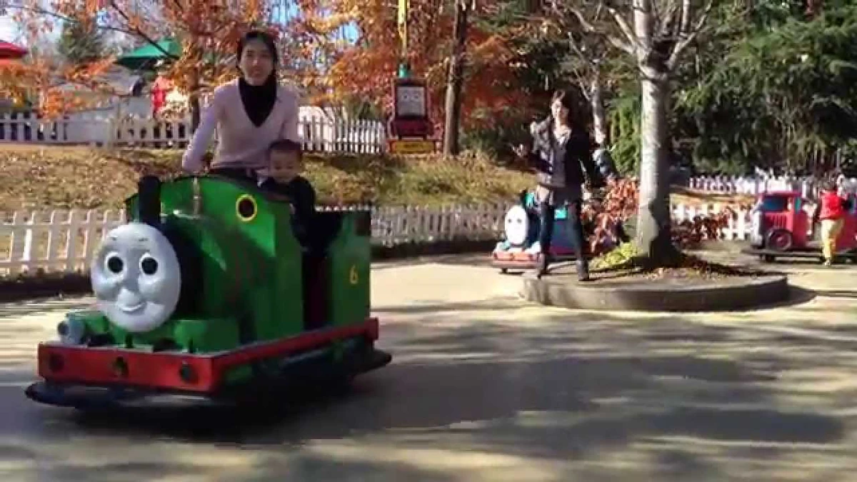 SelfDrive Vehicles Thomas and Friends In Amusement Parks Wiki Fandom