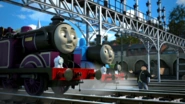 Sodor'sLegendoftheLostTreasure159.png (46 KB) Ryan mit Thomas und Sir Topham Hatt in Sodors Legende vom verlorenen Schatz