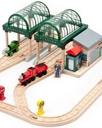 thomas wooden railway knapford station