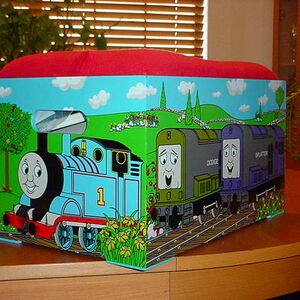 thomas wooden railway 100 piece set
