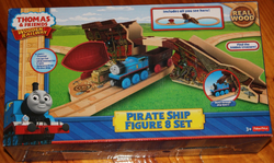 Thomas the train pirate ship figure 8 set discount