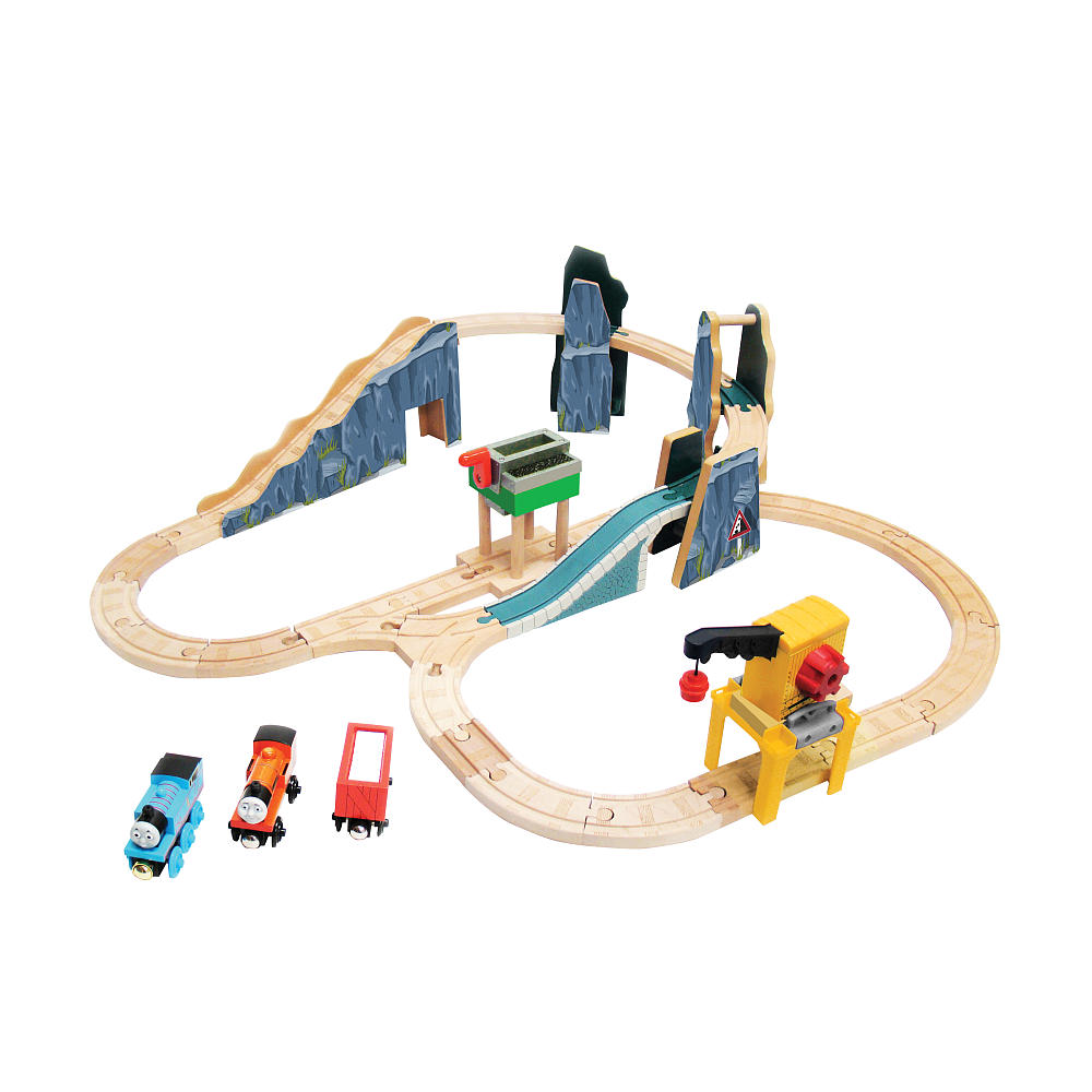 thomas wooden railway mountain tunnel set