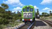 Diesel y Daisy en el estanque en la vigésimo cuarta temporada