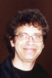 RobertoCarrilloDoblaje