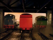 Thomas, James y Percy dentro del cobertizo en la quinta temporada