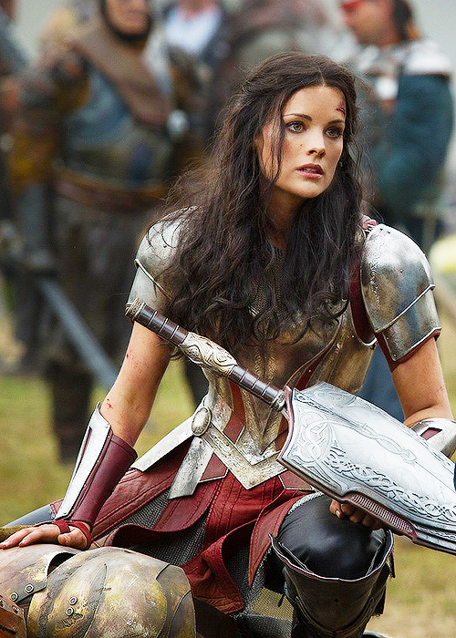 lady sif thor 2 cosplay