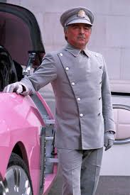 Ron Cook as Parker.png