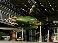 12 (2).png (1.23 MB) Conveyor-based pod maintenance gantries can be seen on the front of the conveyor belt