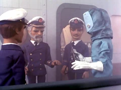 Waiting to be air-lifted off the ship