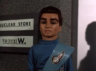 30min 731.png (599 KB) At the gate of the store