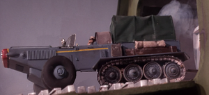 Brains Field Mission Half-truck
