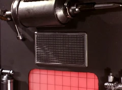 Communications speaker