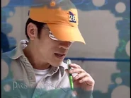 Don Hồ tập dợt cho tiết mục Nỗi Đau Người Để Lại