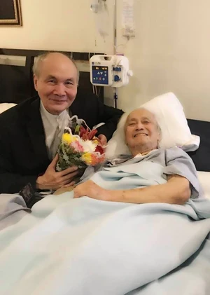 Nhạc sĩ Vũ Thành An viếng thăm Lam Phương tại California