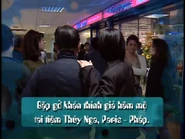 Gặp gỡ khán thính giả hâm mộ bên ngoài cửa tiệm Thúy Nga, Paris, Pháp