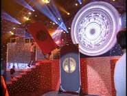 PBN62-BTS-StageConstruction3.jpg (259 kB)