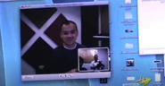 Tùng Châu thực hiện video call đến với Tô Ngọc Thủy từ Úc