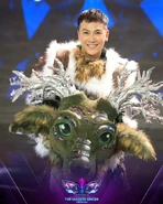 Mai Tiến Dũng sau khi đã cởi mặt nạ trong cùng cuộc thi