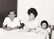 Tô Văn Lai và gia đình ông trước năm 1975