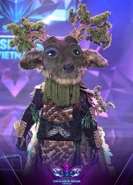 Mai Tiến Dũng xuất hiện như là "Hươu Thần" trong The Masked Singer Vietnam