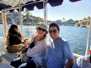 Thê Sơn và Shanda Sawyer vào năm 2025