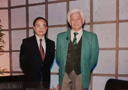 Đỗ Văn (xướng ngôn viên của ban Việt ngữ của đài BBC) và Phạm Duy