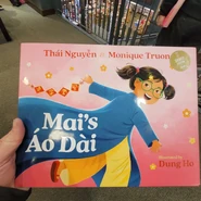 MaisAodai-byThaiNguyen&MoniqueTruong.png (2,92 MB) Sách Mai's Áo Dài bởi Thái Nguyễn và Monique Trương