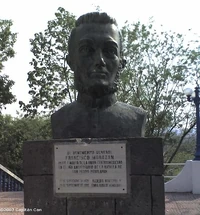 Busto de Morazán en San Pedro Perulapán, El Salvador.