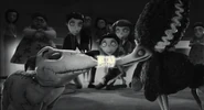 Frankenweenie-disneyscreencaps.com-9536.jpg (295 KB)