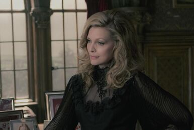 Chloë Grace Moretz, The Dark Shadows Wiki