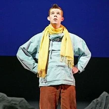 Tintin incarné par Russel Tovey.